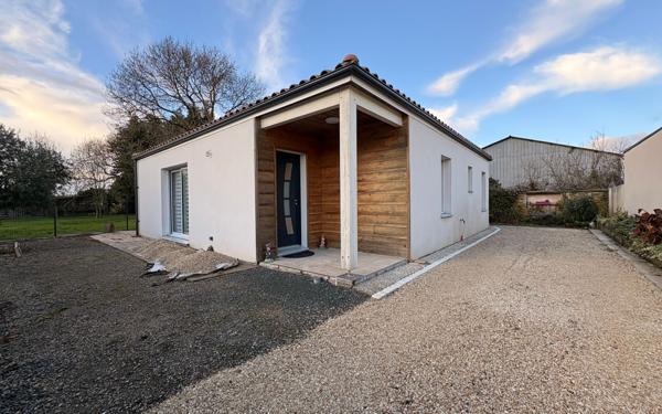 Maison à vendre    3 pièces •  Aigrefeuille-d'Aunis