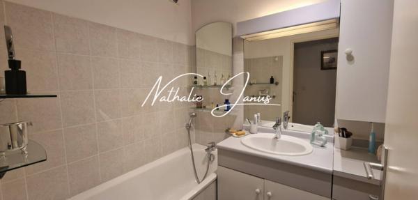 Appartement à vendre 3 pièces de 66 m²