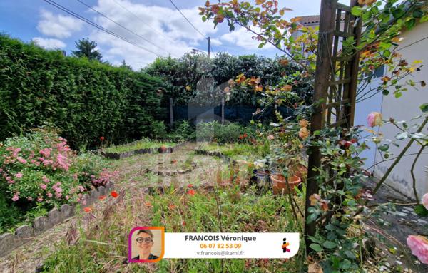 GRANDE MAISON DE VILLE PROCHE TOUTES COMMODITES