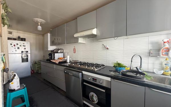 Maison à vendre    3 pièces •  Épernay