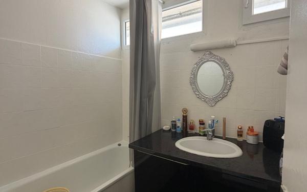 Maison à vendre    3 pièces •  Épernay