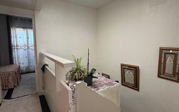 Maison à vendre    3 pièces •  Épernay