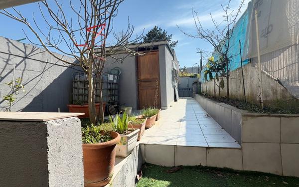 Maison à vendre    3 pièces •  Épernay