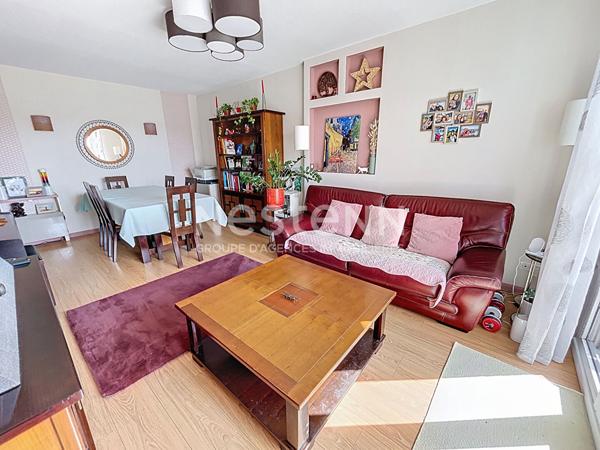 A vendre Appartement de 4 pièces de 77 m2 à Plaisir - Quartier des Sablons