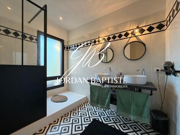 Une maison exclusive pour ceux qui recherchent un bien unique !