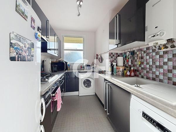 Appartement Paris 3 pièce(s) 56.43 m2