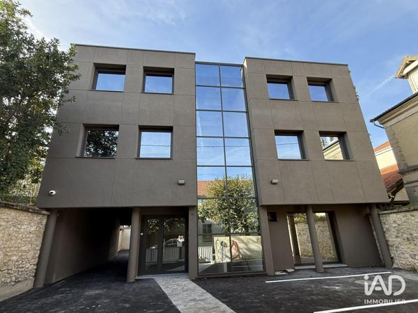 Location bureaux 430 m² Melun