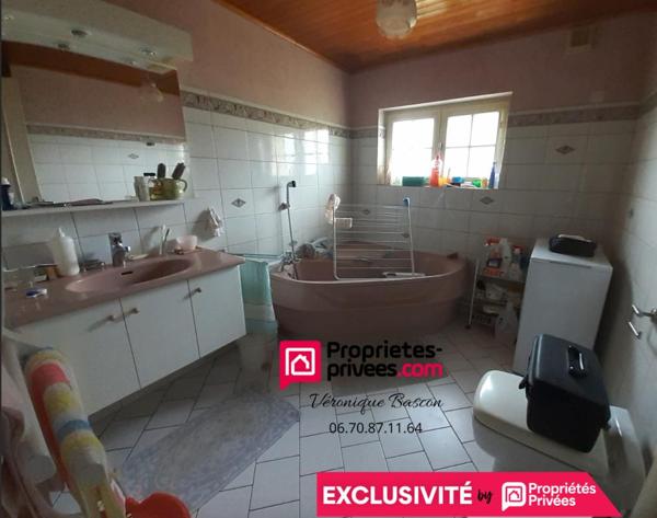 Maison 7 pièces de 137 m2 sur un terrain de 6391m2