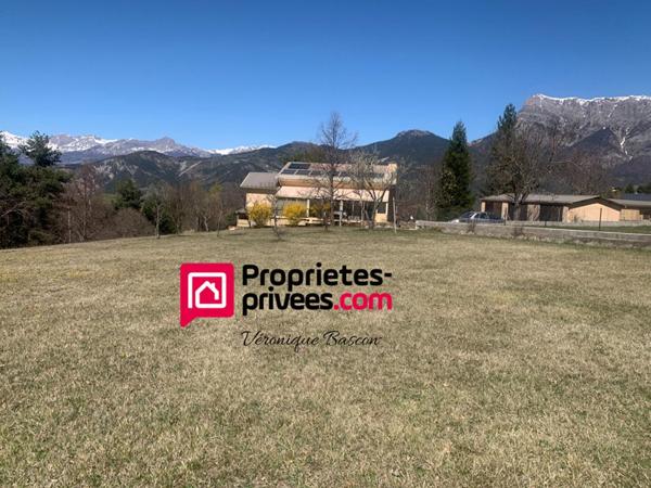 Maison 7 pièces de 137 m2 sur un terrain de 6391m2