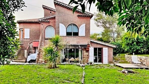 Maison avec 4 chambres à 1,5 km. De Santa Lucia.