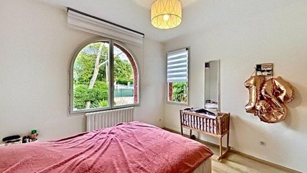 Maison avec 4 chambres à 1,5 km. De Santa Lucia.