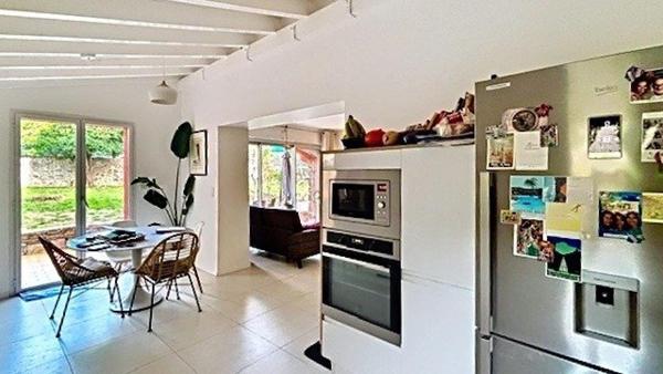 Maison avec 4 chambres à 1,5 km. De Santa Lucia.