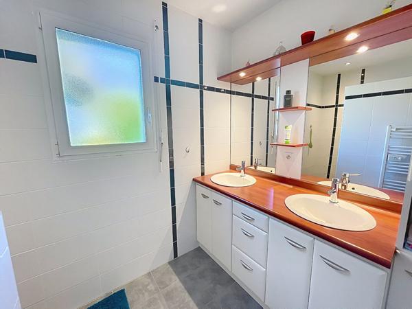 Maison contemporaine 5 pièces à Theix Noyalo
