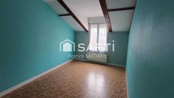 Maison de ville en plein centre de Chartres 28 000