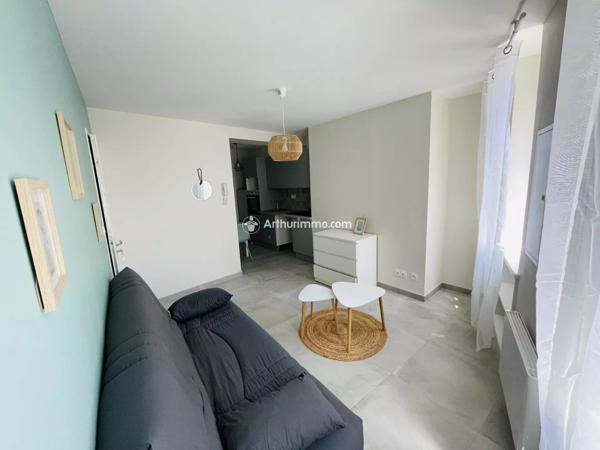 Location Appartement 1 pièces 20 m2 à Millau