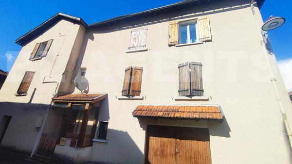 Immeuble 2 Appartements loués meublés refait à Neuf