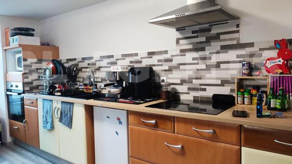 Immeuble 2 Appartements loués meublés refait à Neuf