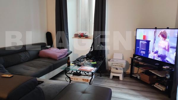 Immeuble 2 Appartements loués meublés refait à Neuf