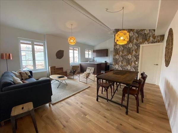 Appartement à vendre |  Bordeaux |  4 pièces | 66 m²