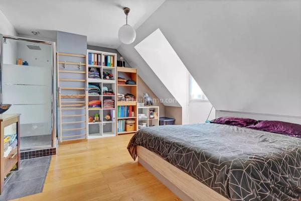 Vente                                                      Maison
                        
                     6 pièces                      100 m2                     à Montlhéry