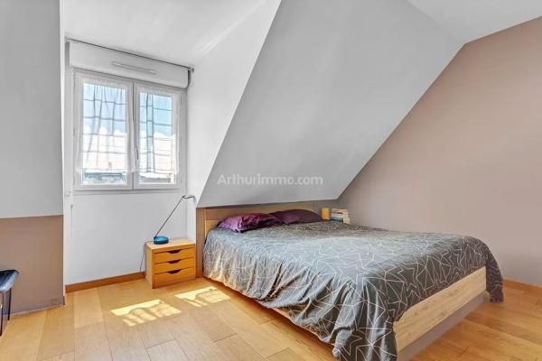 Vente                                                      Maison
                        
                     6 pièces                      100 m2                     à Montlhéry