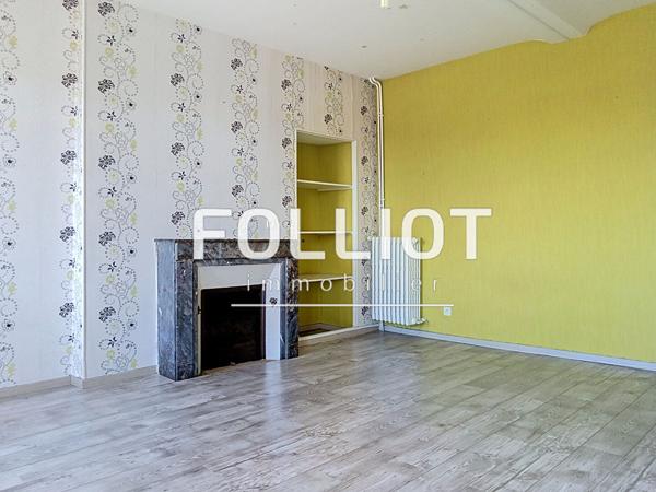 A VENDRE Maison Saint-Lô 9 pièce(s) 230 m2