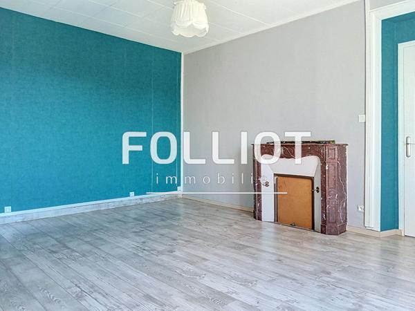 A VENDRE Maison Saint-Lô 9 pièce(s) 230 m2