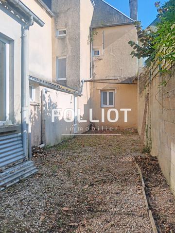 A VENDRE Maison Saint-Lô 9 pièce(s) 230 m2