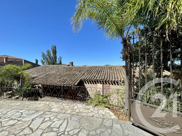 Maison à vendre  10 pièces - 309 m2 HYERES - 83
