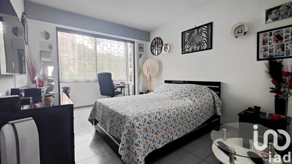 Appartement 2 pièces de 75 m² à Le Cannet (06110)