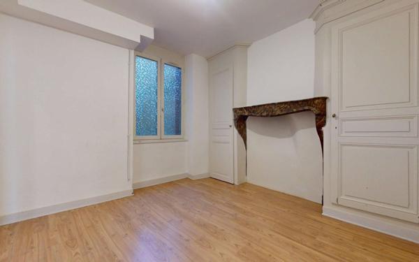 Appartement à vendre    2 pièces • 44,66 m2 Villefranche-sur-Saône