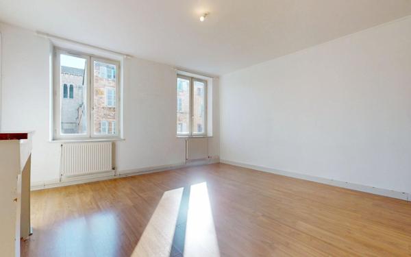 Appartement à vendre    2 pièces • 44,66 m2 Villefranche-sur-Saône