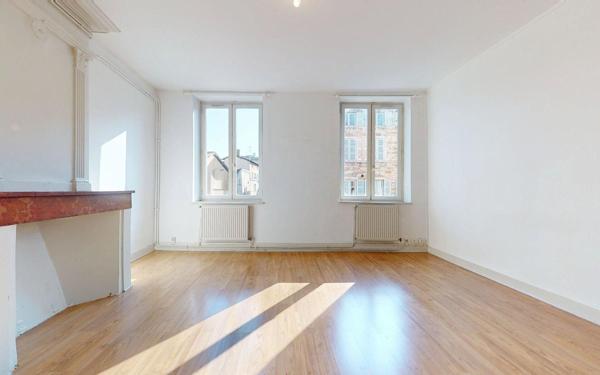 Appartement à vendre    2 pièces • 44,66 m2 Villefranche-sur-Saône