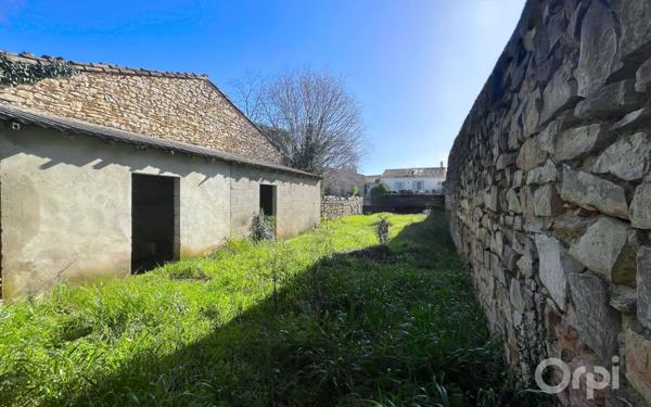 Maison à vendre    4 pièces •  Uchaud