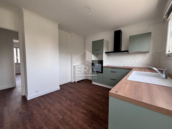 À louer - Maison familiale de 90 m² avec  SOUS-SOL TOTAL 60 m², JARDIN et GARAGE - Quartier Dunois, Orléans