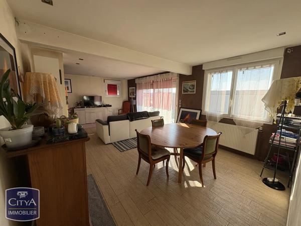 Maison à vendre 5 pièces 110m² Carpiquet (14650)