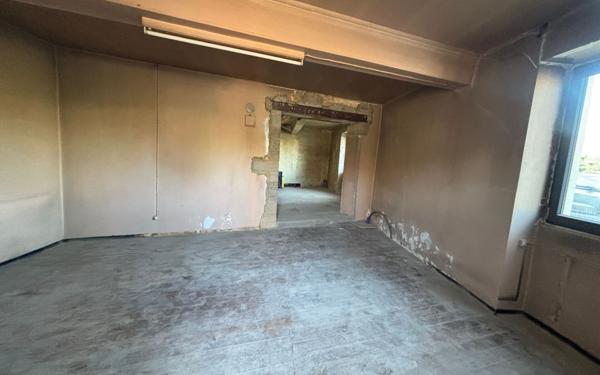 Maison à vendre    4 pièces •  Lentilly