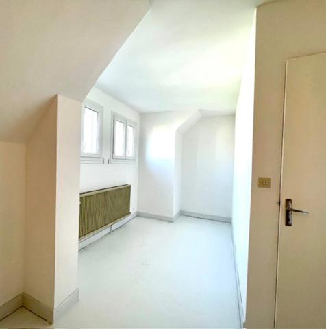 QUARTIER PAVILLIONNAIRE - MAISON FAMILIALE DE 4 CHAMBRES