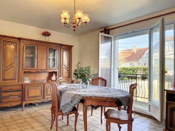 QUARTIER PAVILLIONNAIRE - MAISON FAMILIALE DE 4 CHAMBRES