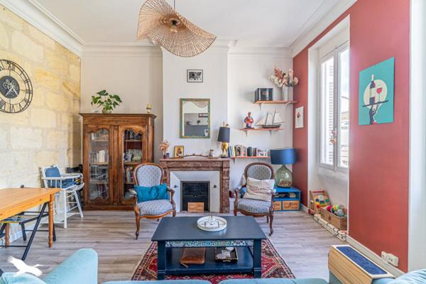 Appartement à vendre |                                       Bordeaux |                                        3 pièces  |  70 m²