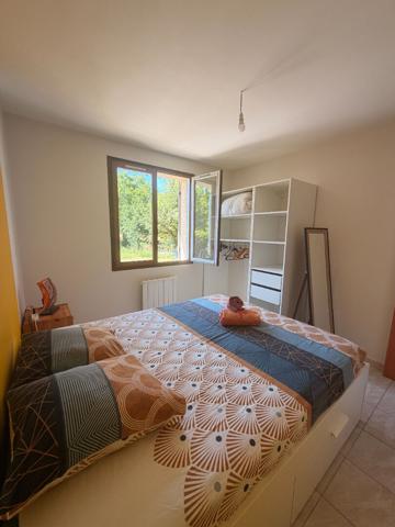 Loue jolie maison de 77 m² proche gare de Sens