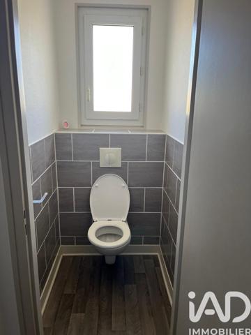 Location appartement 4 pièces 80 m² Saint-Sulpice-Laurière