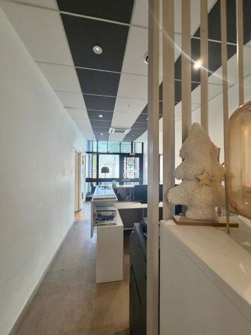 CHATEAURENARD - LOCAUX PROFESSIONNEL - 5 BUREAUX