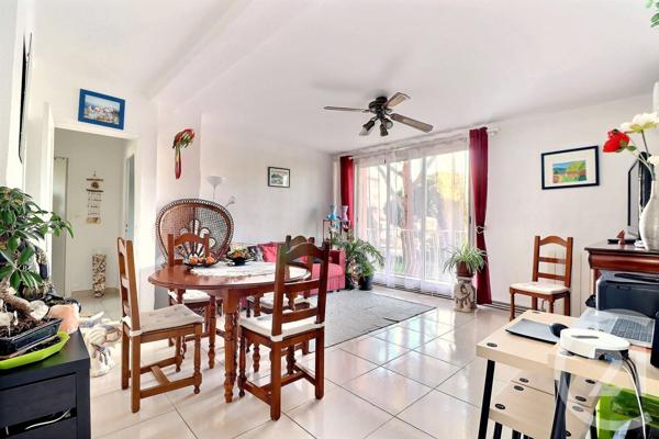 Appartement F3 à vendre  3 pièces - 58,25 m2 FREJUS - 83