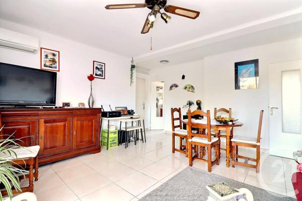 Appartement F3 à vendre  3 pièces - 58,25 m2 FREJUS - 83