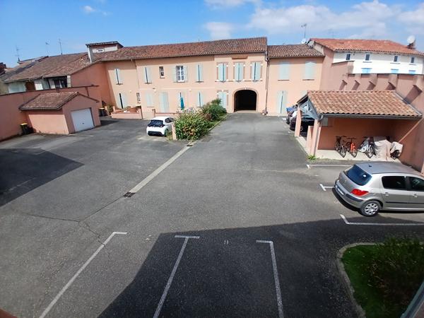 BEL APPARTEMENT T3 dans résidence sécurisée