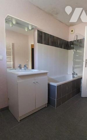 APPARTEMENT IMMEUBLE STANDING FONTAINE ÉCU 