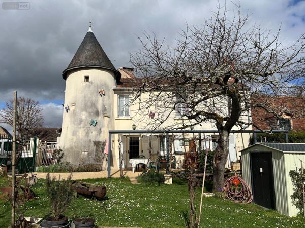 Maison à vendre à Mers-sur-Indre dans l'Indre (36230), ref : JA/815   
Centre-Bourg
