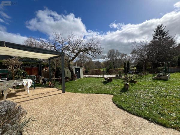 Maison à vendre à Mers-sur-Indre dans l'Indre (36230), ref : JA/815   
Centre-Bourg