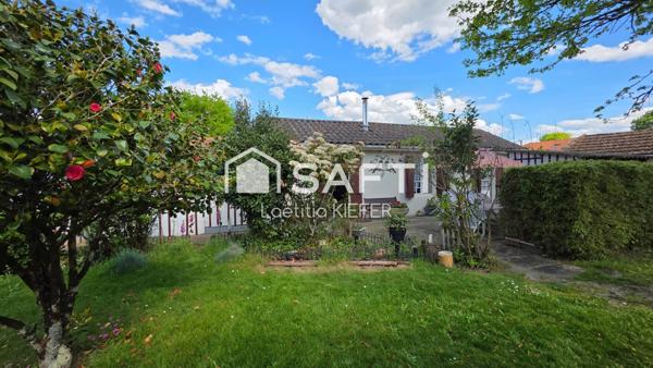 2 maisons sur beau terrain paysagé